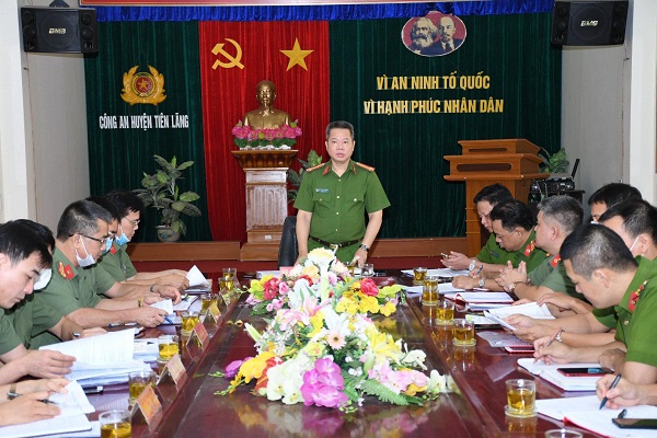 Kiểm tra công tác 6 tháng đầu năm 2021 Công an huyện Tiên Lãng